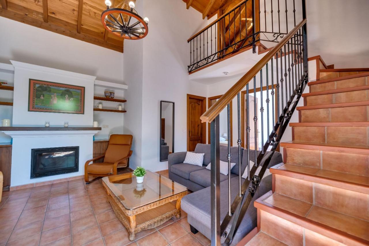 Casa Rural Entre Ojen Y Marbella Ngoại thất bức ảnh